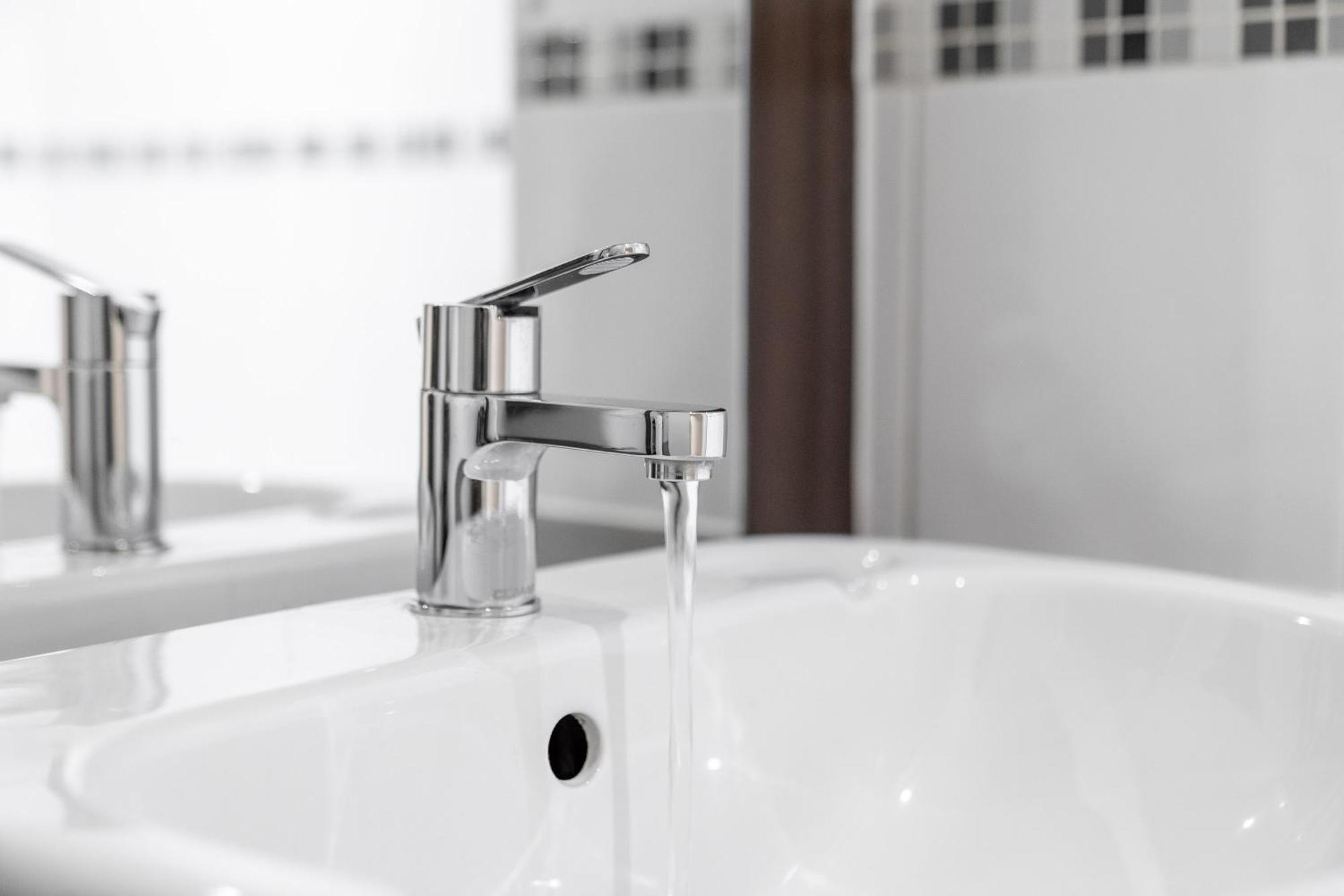 City Centre Apartment - 2 Bedroom - Secure Parking - Top Rated - 201M Birmingham Zewnętrze zdjęcie