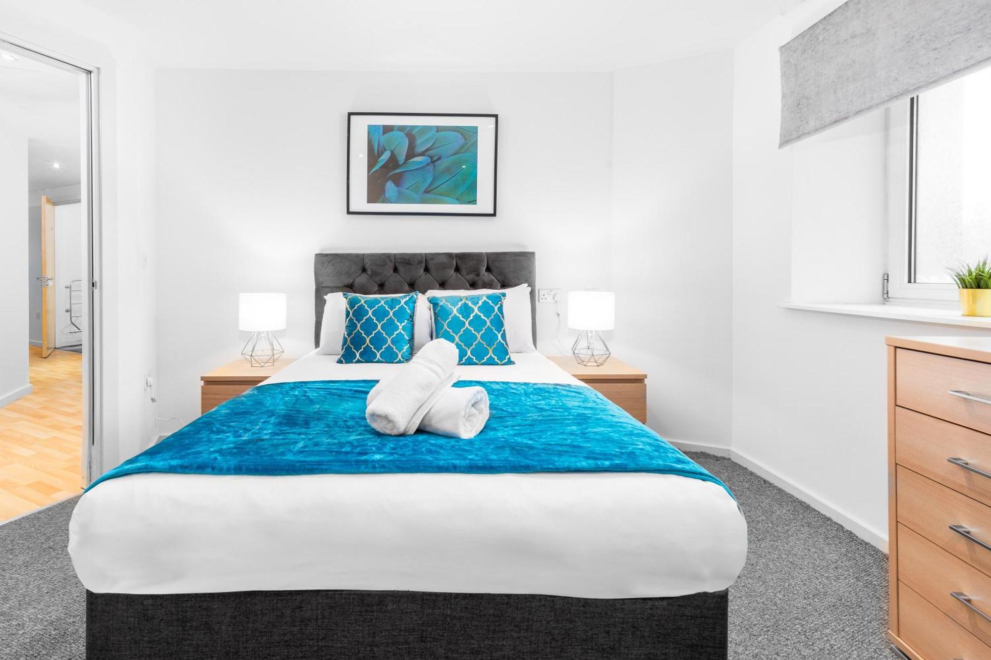 City Centre Apartment - 2 Bedroom - Secure Parking - Top Rated - 201M Birmingham Zewnętrze zdjęcie