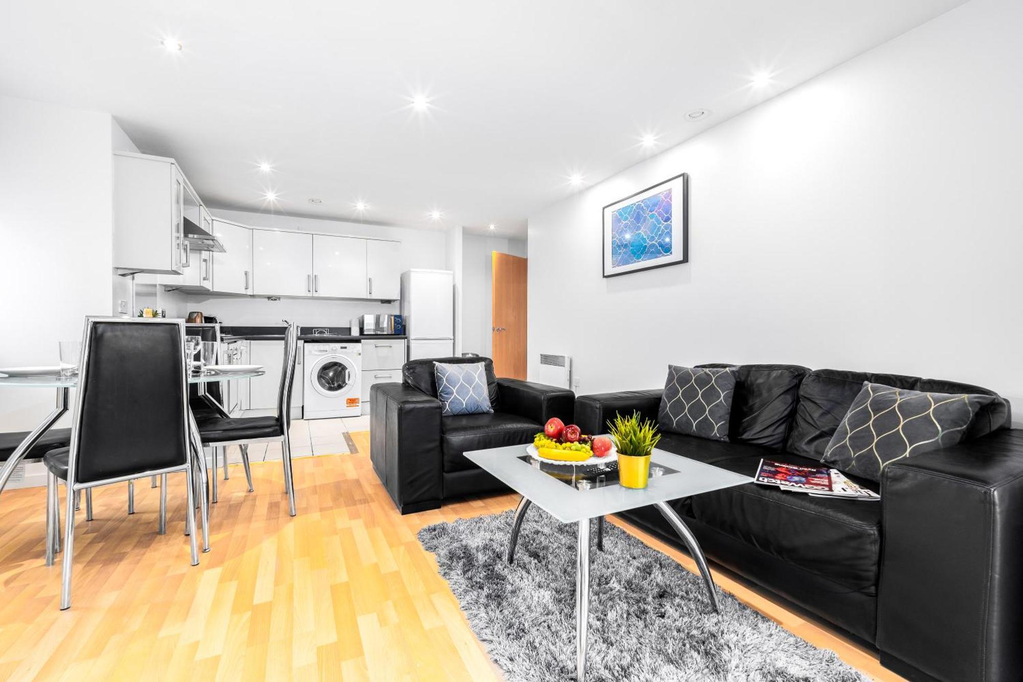 City Centre Apartment - 2 Bedroom - Secure Parking - Top Rated - 201M Birmingham Zewnętrze zdjęcie